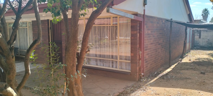 2 Bedroom Property for Sale in Meiringspark North West